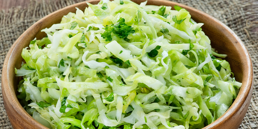 Самый простой капустный салат
