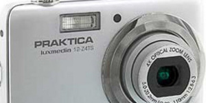 Камера PRAKTICA luxmedia c "тачскрином"