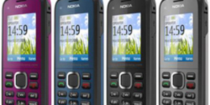 Nokia C1 02: простой и надежный