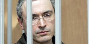 Ходорковского заставили сделать выбор между прессой и семьей