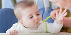 Готовое детское питание: за и против