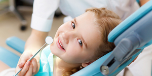 Ребенок и зубной врач
