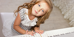 Как привить ребенку любовь к музыке