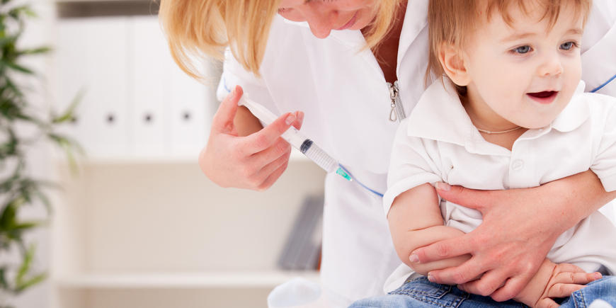 Стоит ли делать прививку ребёнку