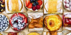 Украшение тортов: фрукты и фруктовое желе