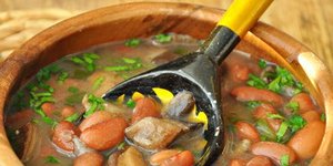 Тосканский грибной суп с фасолью