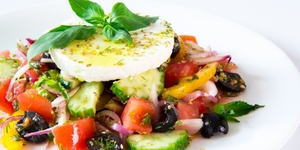 Вкус лета: греческий салат