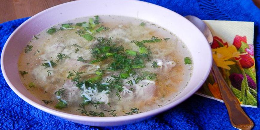 Суп из индейки с лапшой и сельдереем 