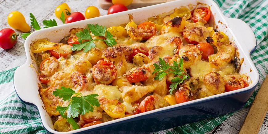 Запеканка из свинины с картофелем и перцем