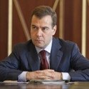 Д. Медведев: "языки надо поумерить"