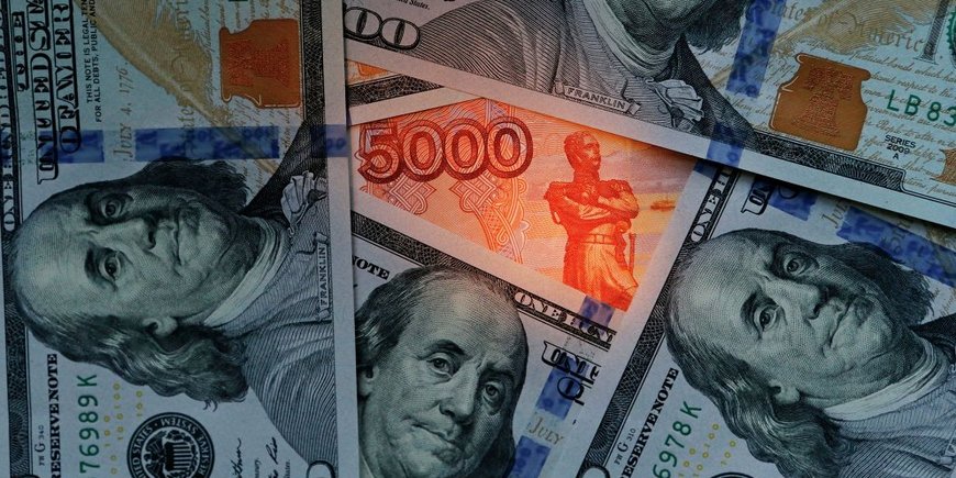 Как избежать потерь от обесценивания рубля 