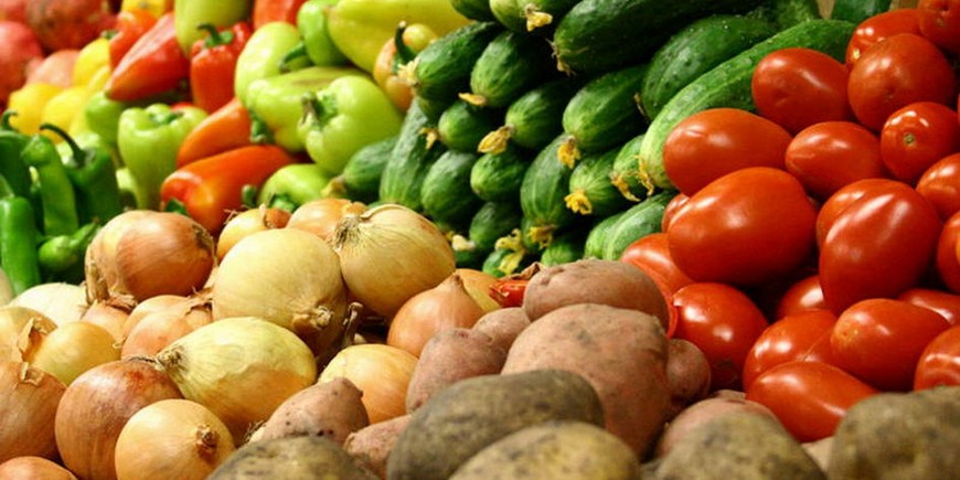 Цены на овощи взлетели из-за холодного лета