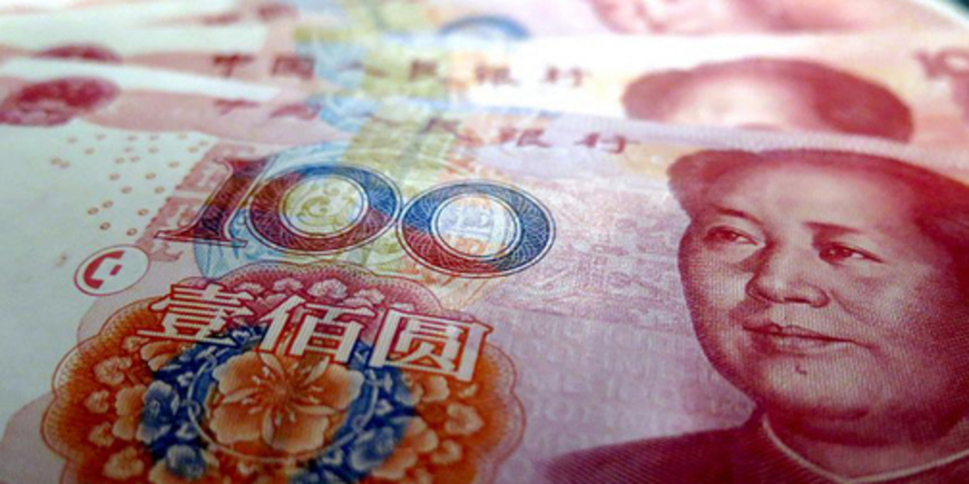 Минфин собрался ослабить рубль юанем