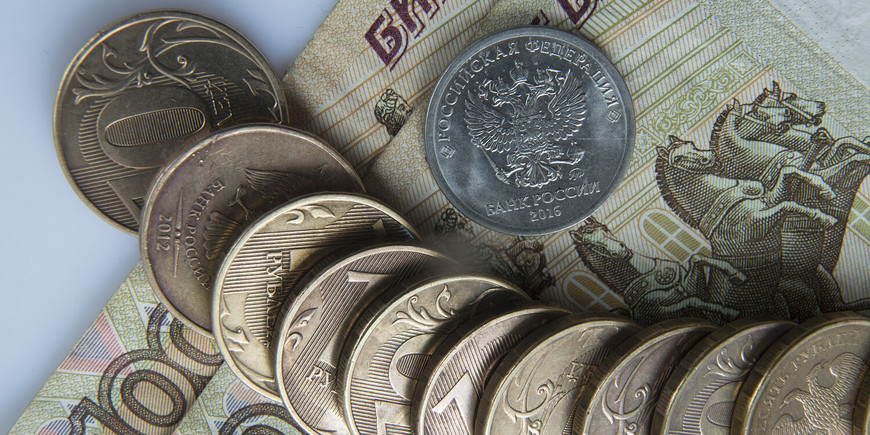В ЦБ России рассказали, почему слабеет рубль