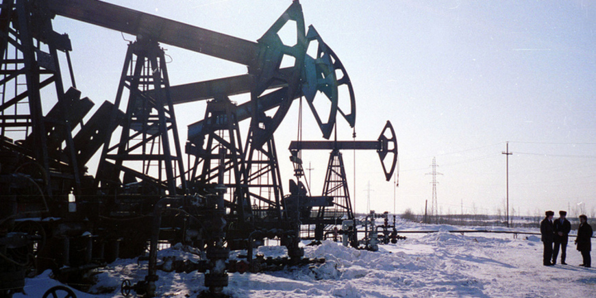 Нефтяные цены продолжили падение