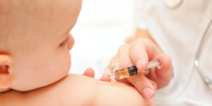 Вакцинация ребенка: мифы и реальность