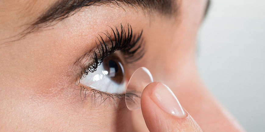 Как контактные линзы влияют на глаза