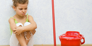 Как уберечь детей от домашних химикатов