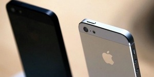 Apple вынуждают создать дешевый iPhone