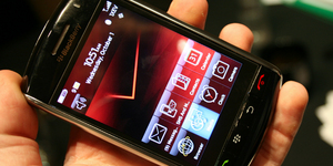 ФСБ упростила ввоз Blackberry в Россию