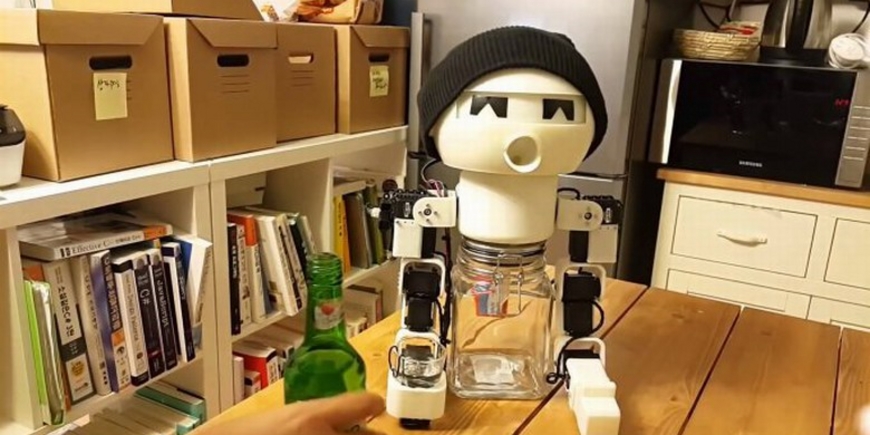 Собутыльник Robot Drinky