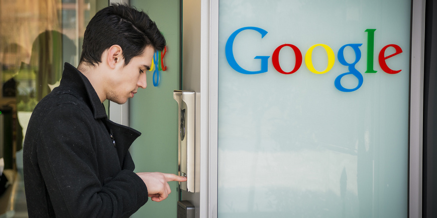 Google обвинили в краже данных