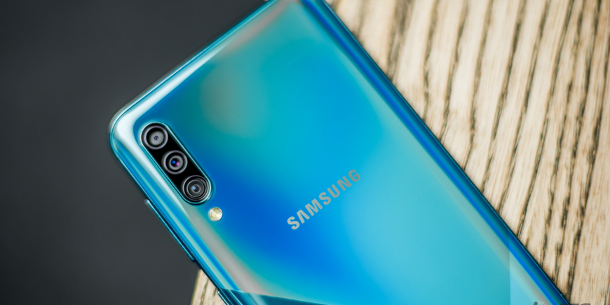 Названы сроки выхода нового флагмана Samsung