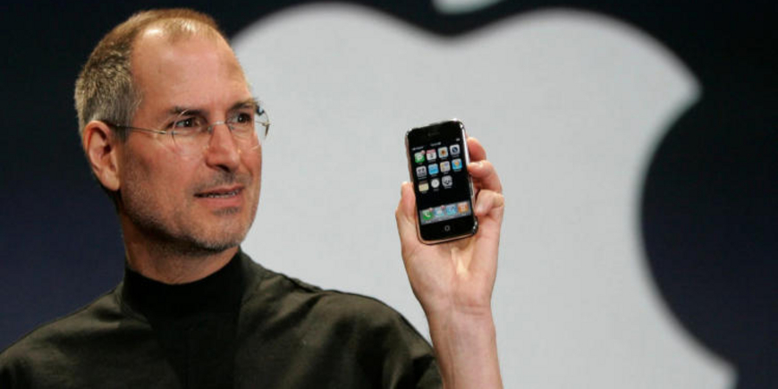 15 лет назад был анонсирован первый Apple iPhone
