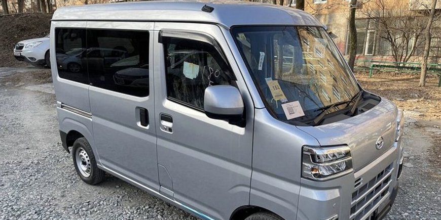 Daihatsu Hijet по цене LADA Vesta