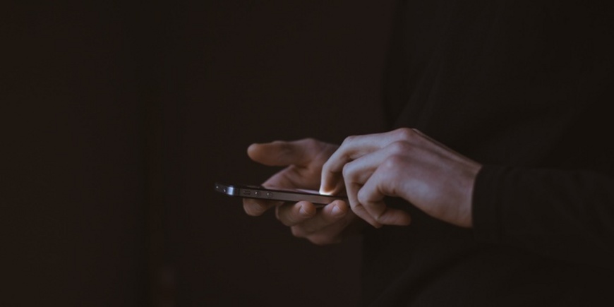 Россиянам запретят менять IMEI