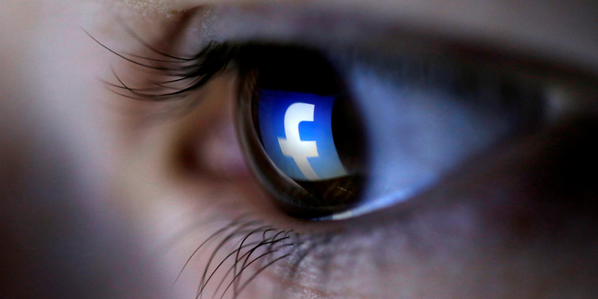 Facebook и Twitter ополчились против политрекламы