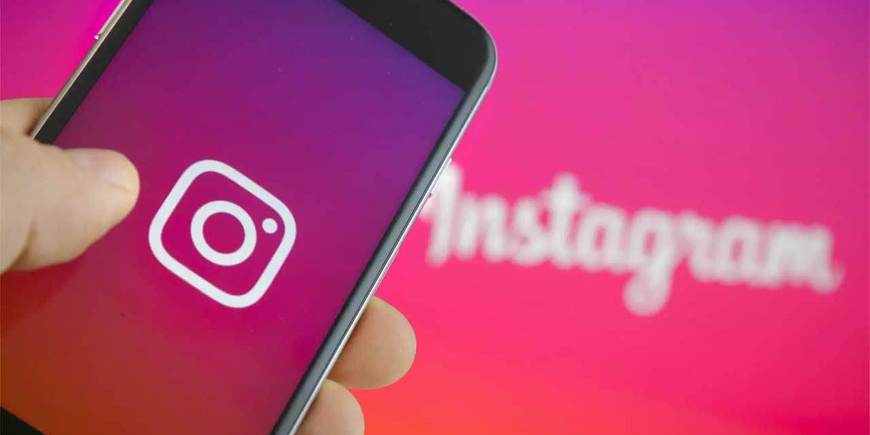 Instagram разрешил продавать через Stories