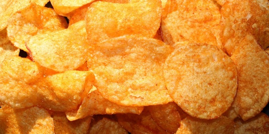 Pringles обновляет упаковку чипсов