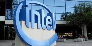 Intel выпустит фирменный смартфон