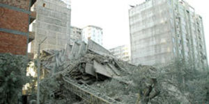 В Петербурге рухнул восьмиэтажный до