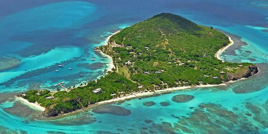 6 островов, где можно отдохнуть от людей