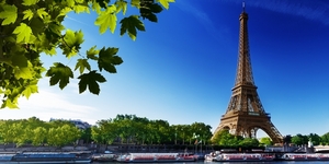 Эйфелева башня - самый ценный монумент Европы
