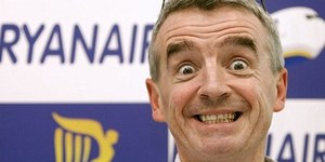 Директор Ryanair назвал пассажиров идиотами