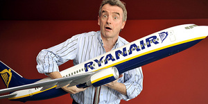 Ryanair воюет за стоячие места в самолетах